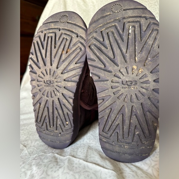 UGG Boots With Suede Bows And Hearts | Color: Lavender and purple| Size: 11 - Picture 4 of 7